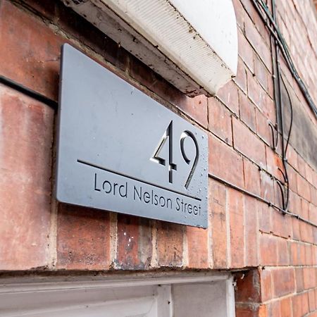 Flat 1 - King Bed, Parking, Workspace, Wi-Fi, Corporates 노팅엄 외부 사진