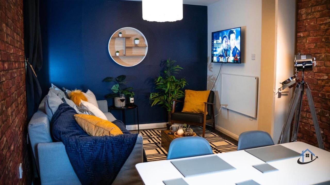 Flat 1 - King Bed, Parking, Workspace, Wi-Fi, Corporates 노팅엄 외부 사진